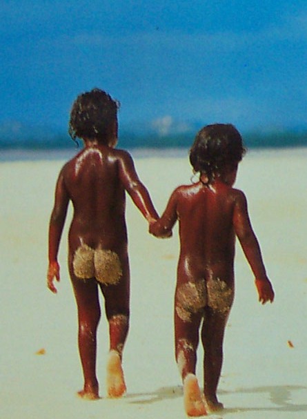 Postcard: Australia - Aboriginal Kids