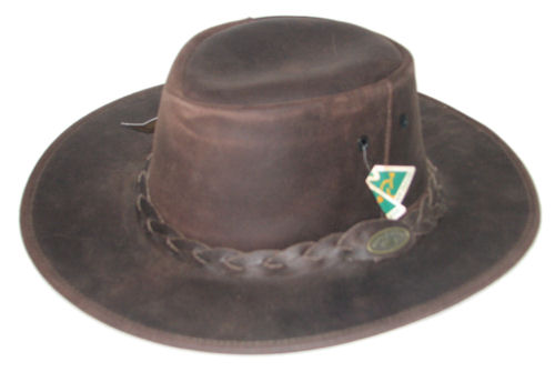 Oil Skin Hat: Brown